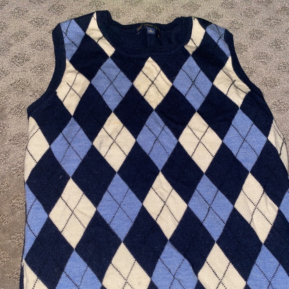 A blue vest